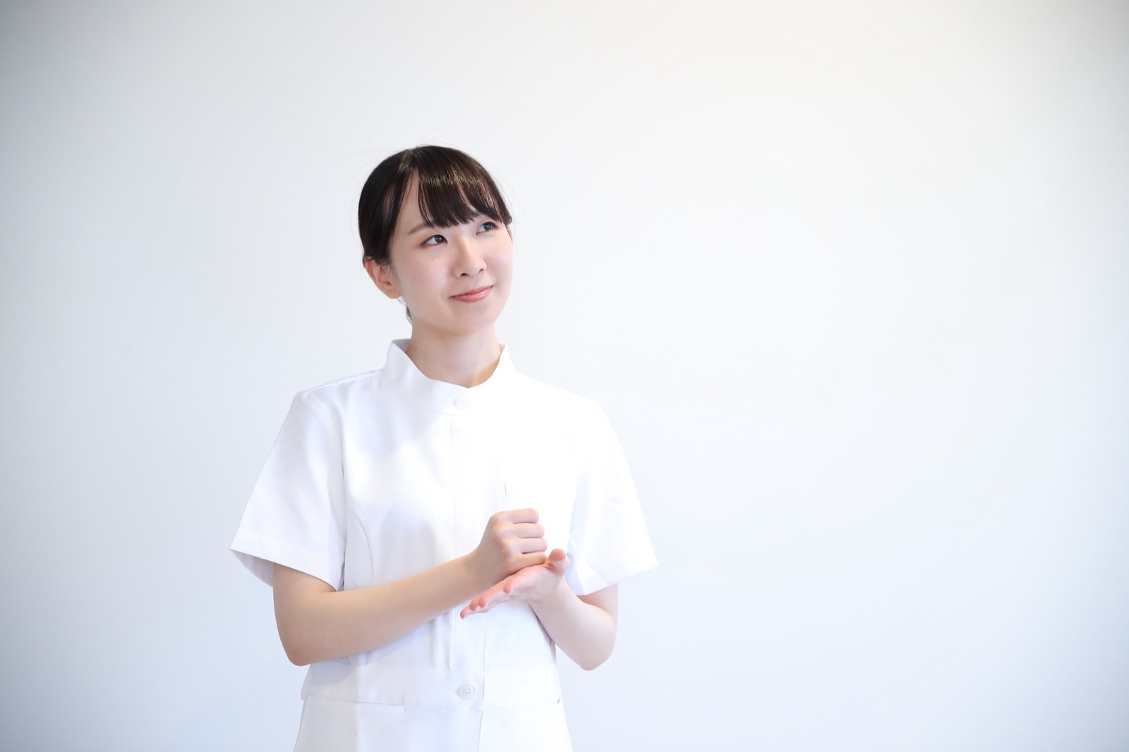 栄養指導を行うスタッフ